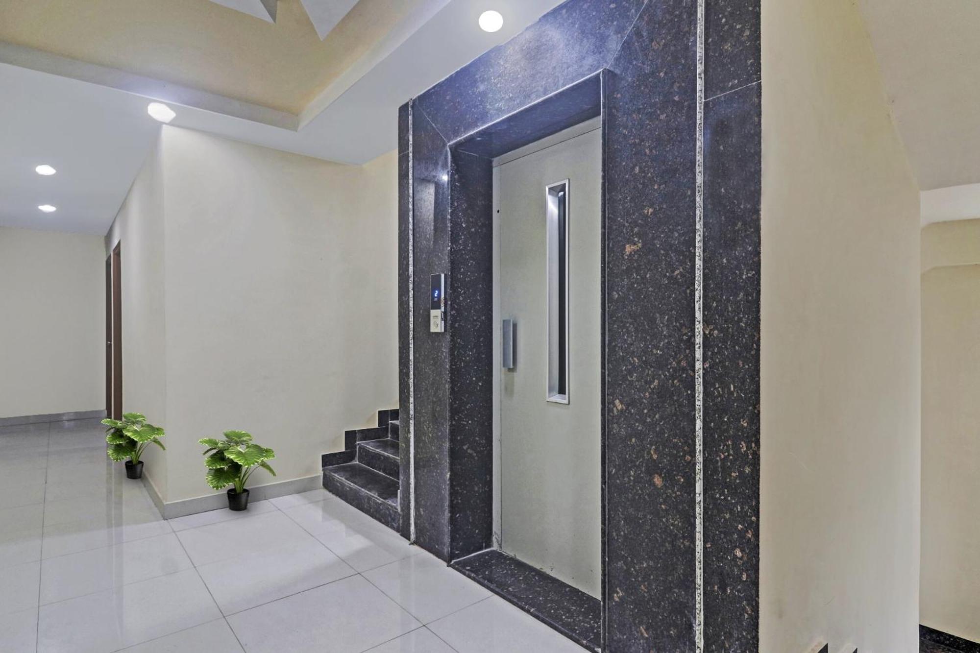 Super Hotel O Qualia Pride Financial District Gachibowli Exterior photo